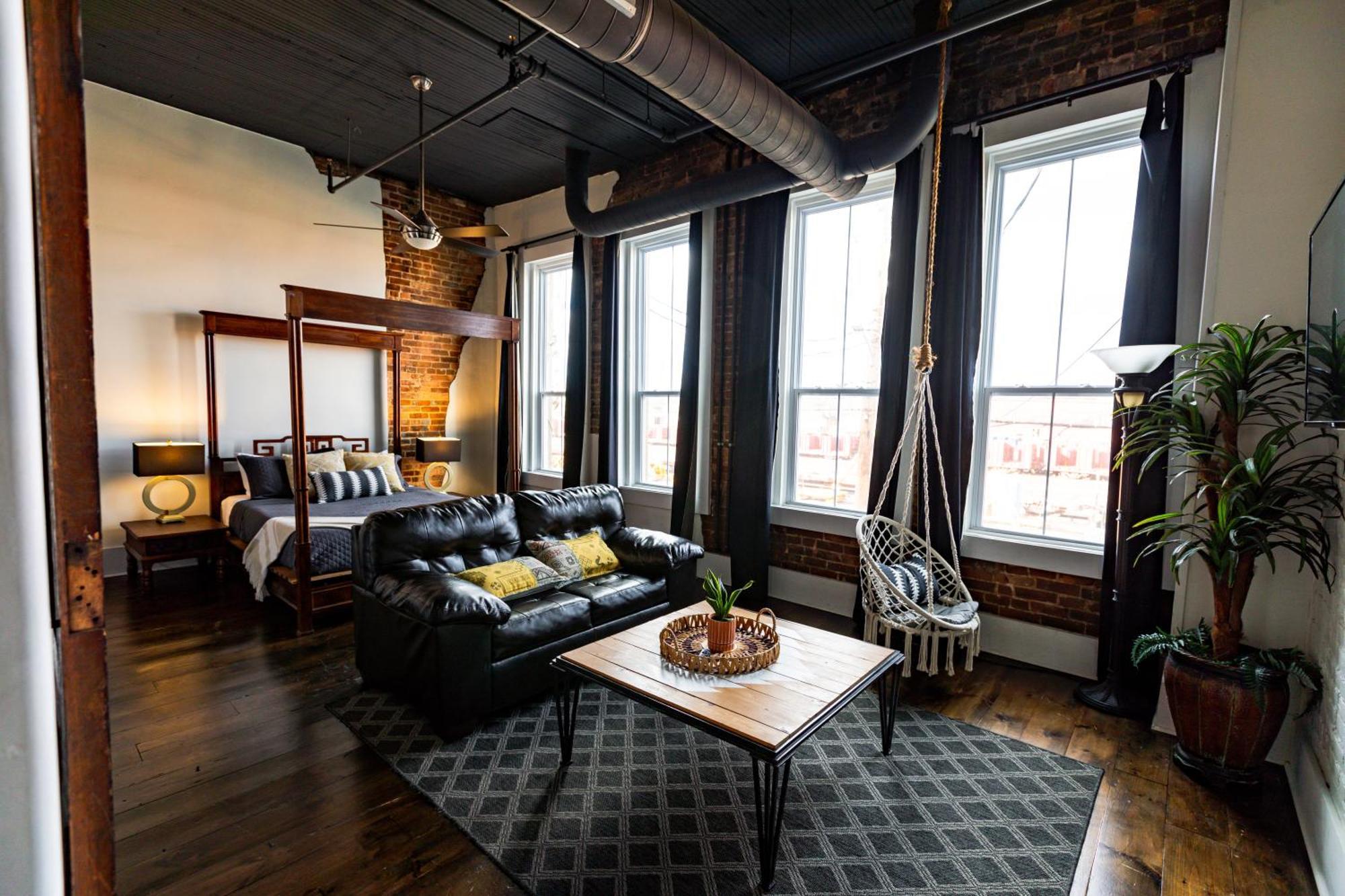 Апартаменти The Two Story Loft Спрингфілд Екстер'єр фото